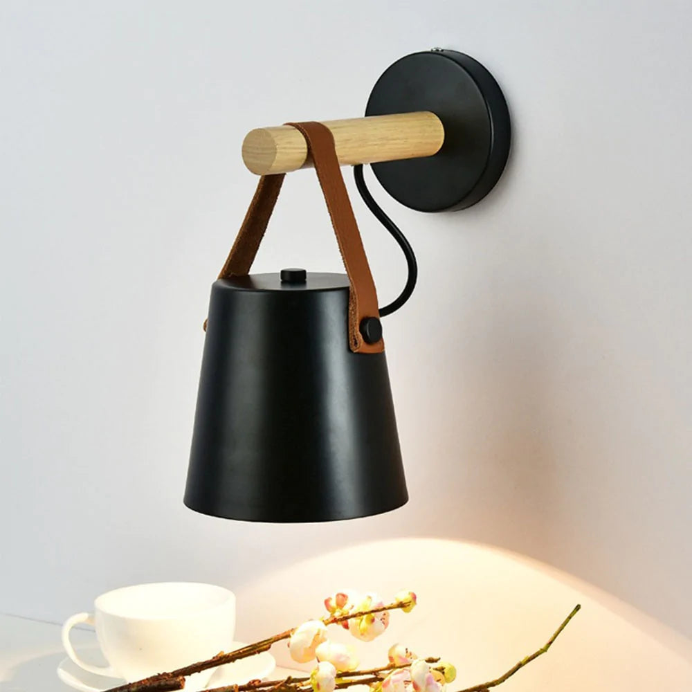 Nordische Wooden Wandleuchte