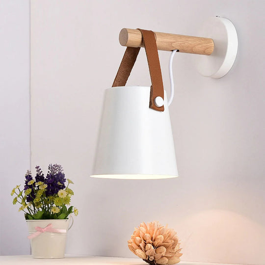 Nordische Wooden Wandleuchte