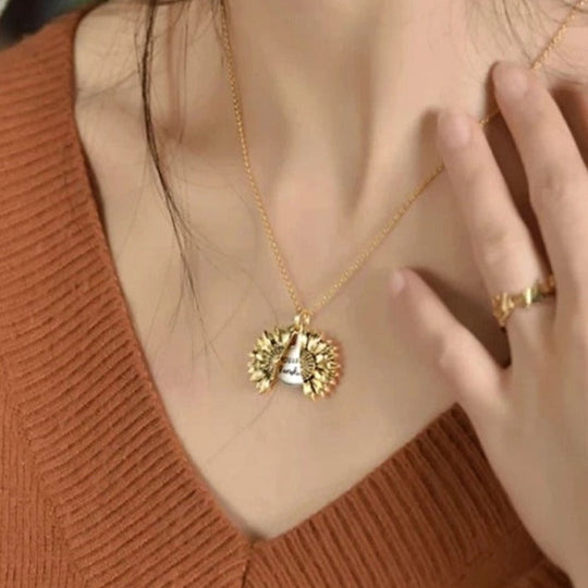 Sonnenblume Medaillon Halskette