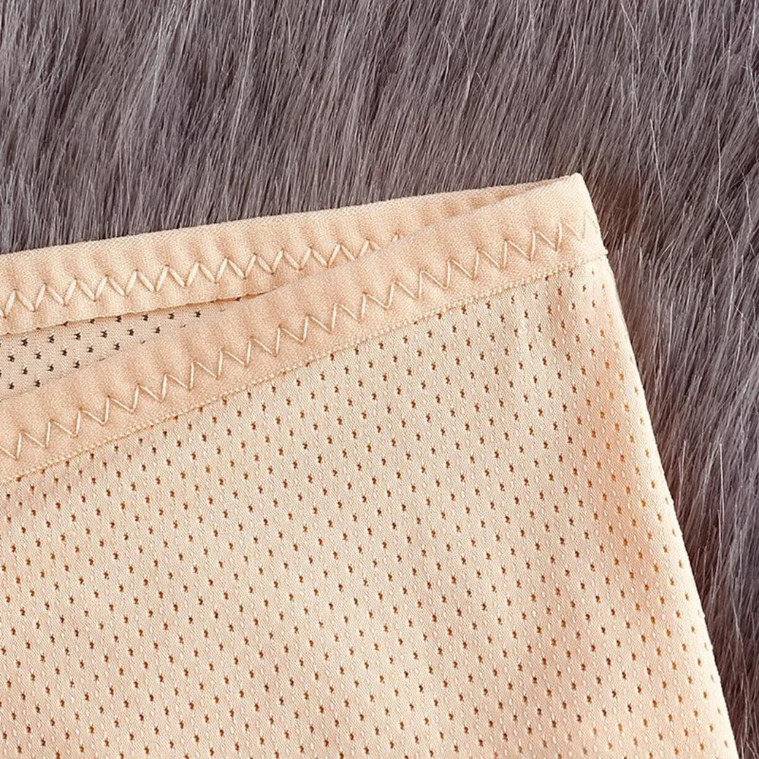 Menstruatieslip voor vrouwen met een maatje meer